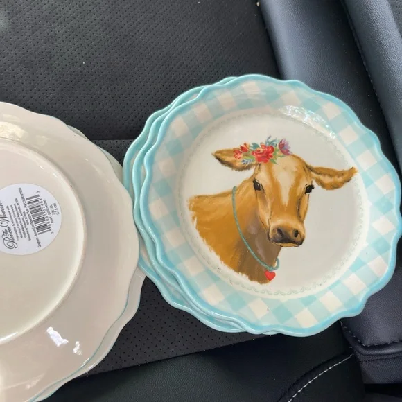The Pioneer Woman Cow appetizer Plate set of 5 - Blue & Cream gingham edges. New - Picture 1 of 4